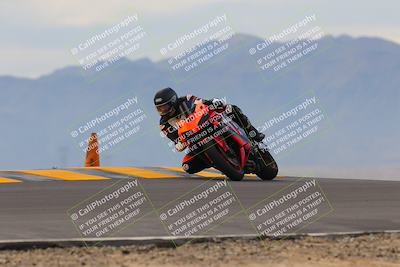 media/Sep-11-2022-SoCal Trackdays (Sun) [[81b7e951af]]/Turn 9 (930am)/